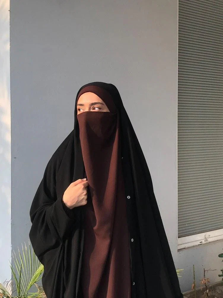 Elegant Irani Chadar